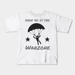Gaming Warzone Parachute Skydive Gamer Kids T-Shirt